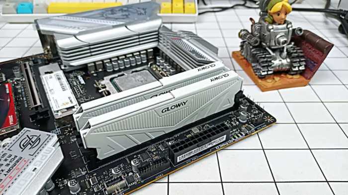 不到700元的DDR5光威天策，轻松超至7600MHz！它算一代神条吗？
