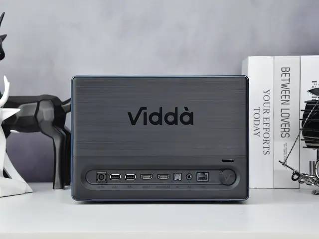 全球首款4K全色激光投影！Vidda C1是个大惊喜