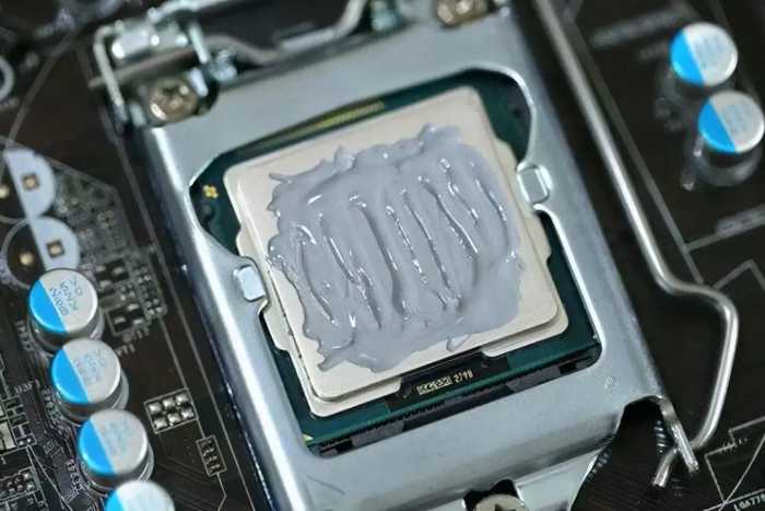 CPU硅脂多久换一次？只要弄懂硅脂是干什么的，就知道该怎么做了
